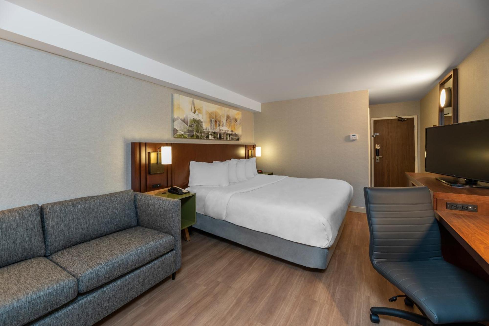 Inn Comfort East