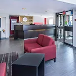 Comfort Inn East
