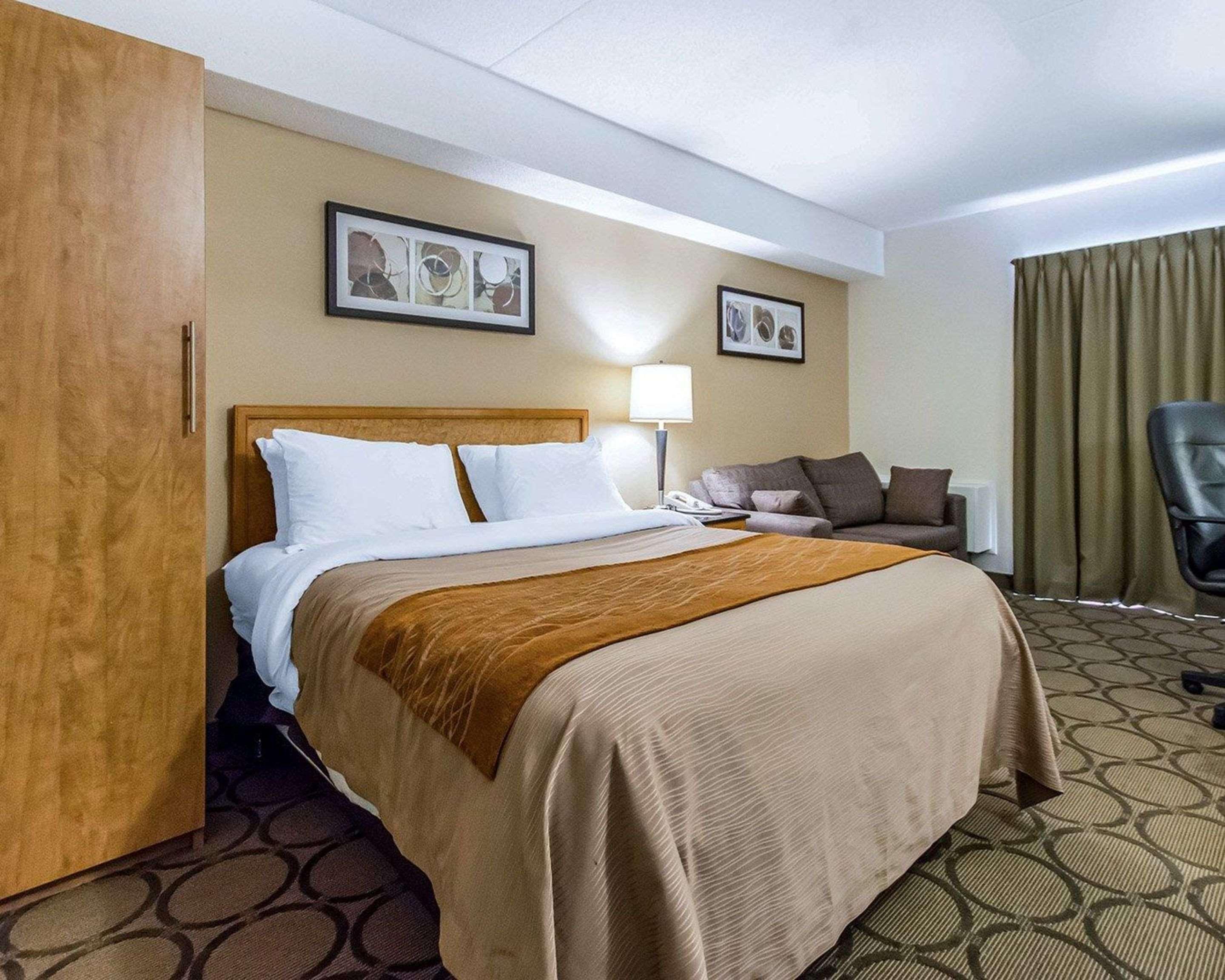 Comfort East Inn 3*
