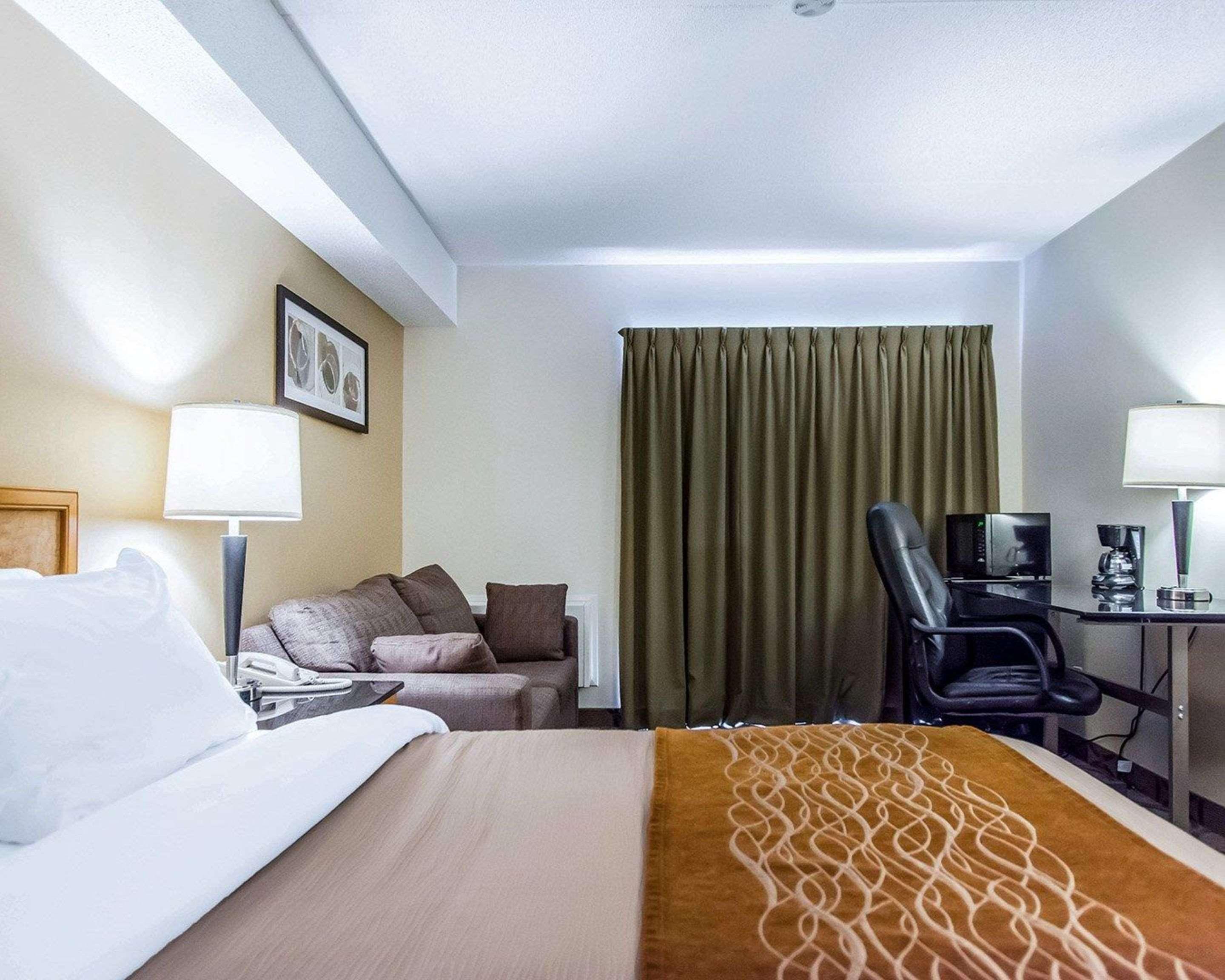 Comfort East Inn Sudbury